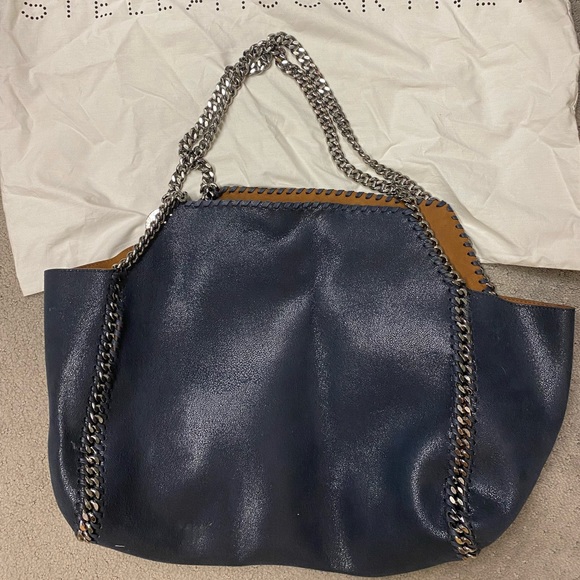 Stella McCartney Falabella Reversible Vegan Leather Tote - Picture 2 of 10